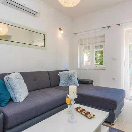 Gorgeous In With Wifi Holiday home *