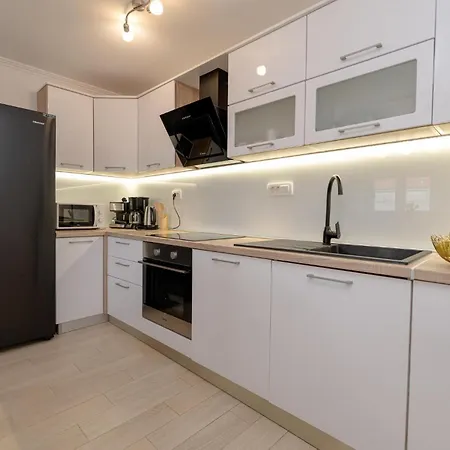 Gorgeous In With Wifi Holiday home Nadin