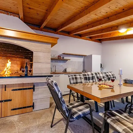 Gorgeous In With Wifi Holiday home