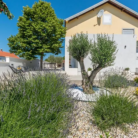 Gorgeous In With Wifi Holiday home *